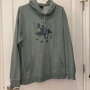 PATAGONIA Portaledge Hoodie
Men’s XL Weathered. Great quality and super cute!